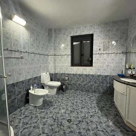 202 * Durres